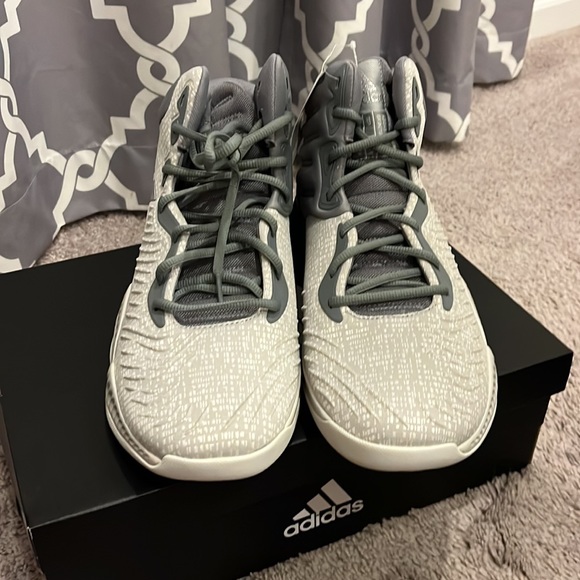 Adidas Mad Bounce 2018 Basketball Shoes Sneakers new grey Mens Size 14 - Picture 5 of 13